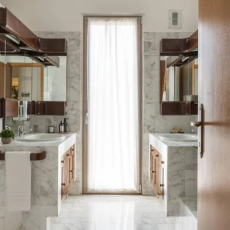 Le 2 Perle 2.0 招待所 4*