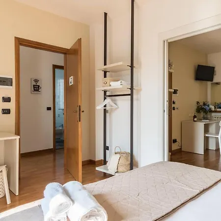 Le 2 Perle 2.0 4* Peschiera del Garda