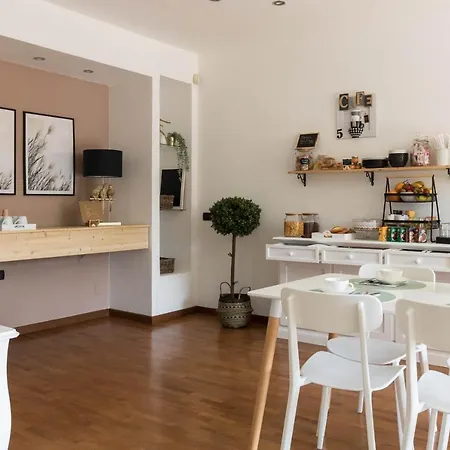 Le 2 Perle 2.0 4* Πεσκιέρα ντελ Γκάρντα