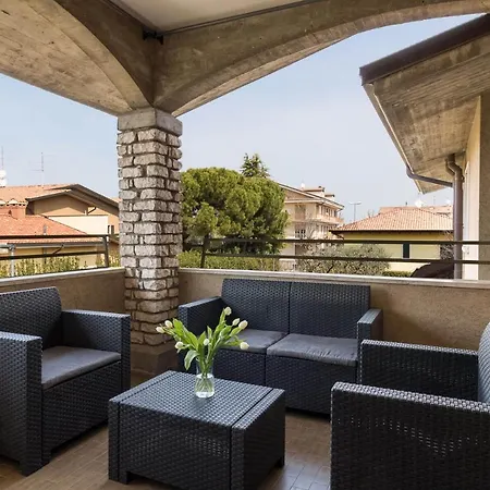 بيت ضيافة Le 2 Perle 2.0 بسكييرا ديل غاردا